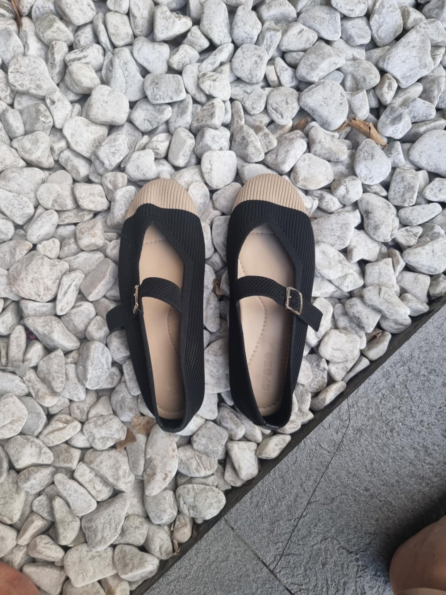 Craze Via Captoe in Round toe