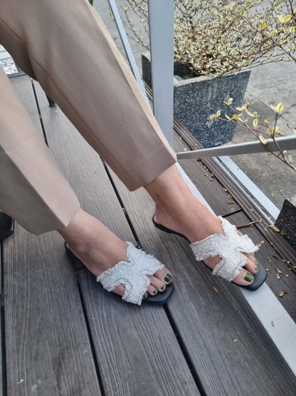 H-strap May Collections In White