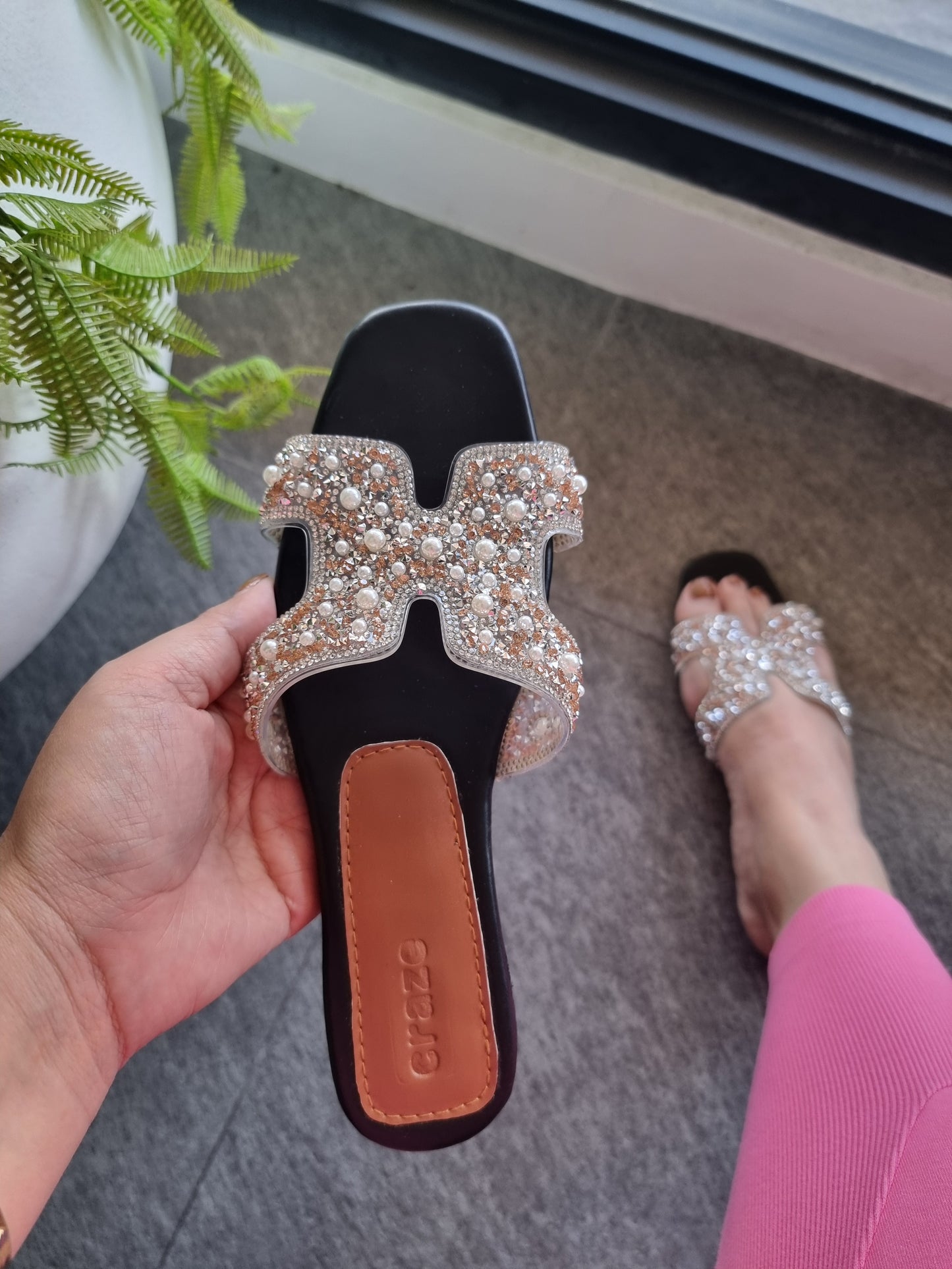 Craze H-Straps Sandals Rose Gold