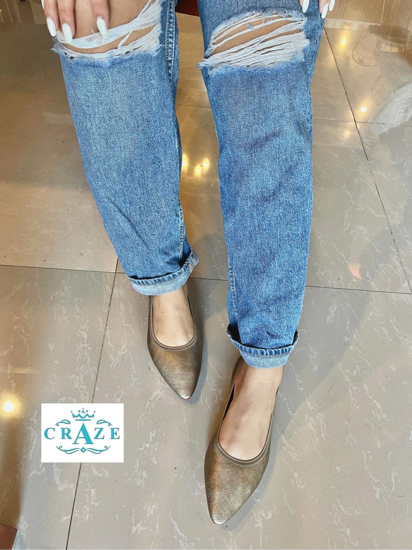 Cassey Bronze Pointed